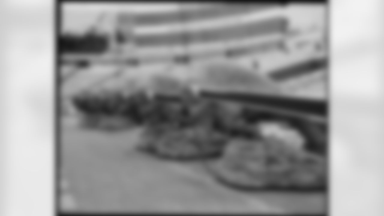 Buffalo Bills vs New York Jets, Regular Season, January 04, 2026 at Highmark Stadium.