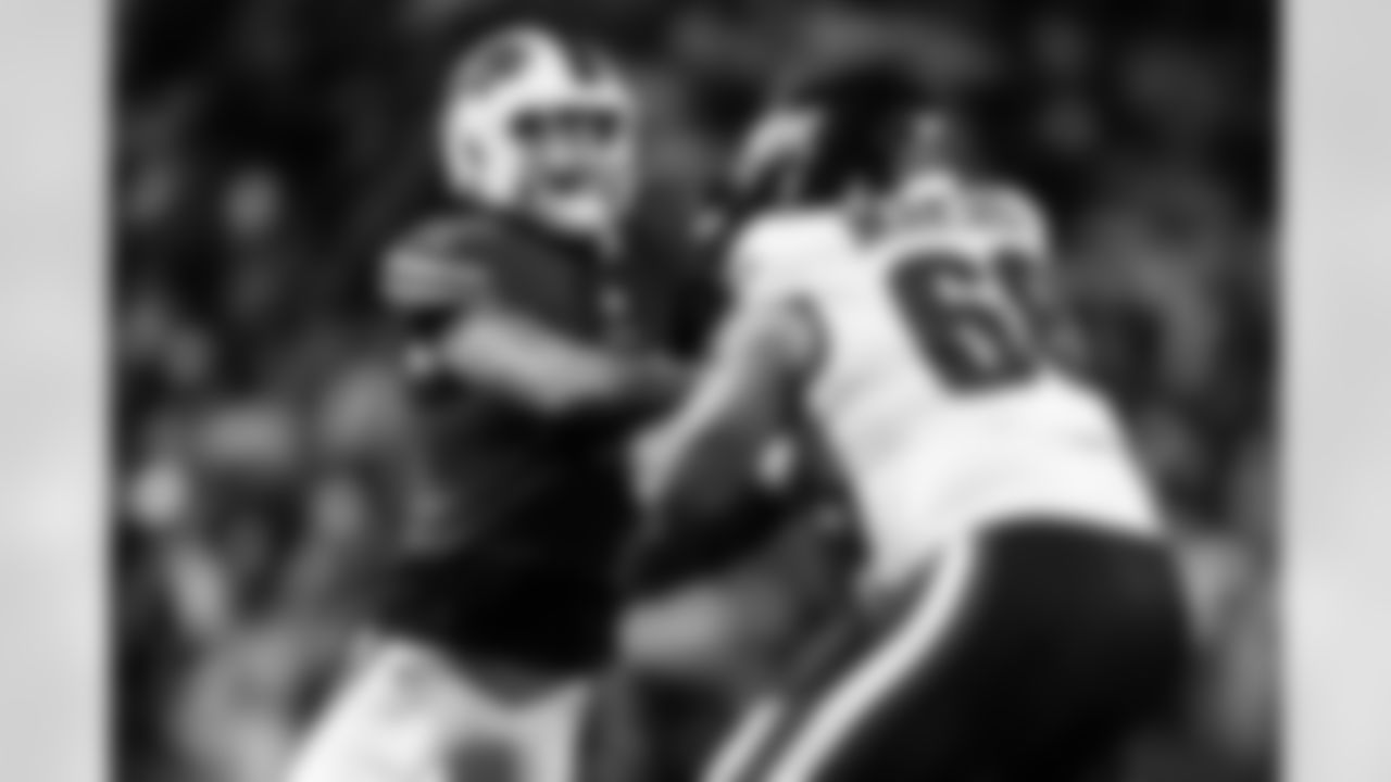 Buffalo Bills vs Philadelphia Eagles, Regular Season, December 28, 2025 at Highmark Stadium.