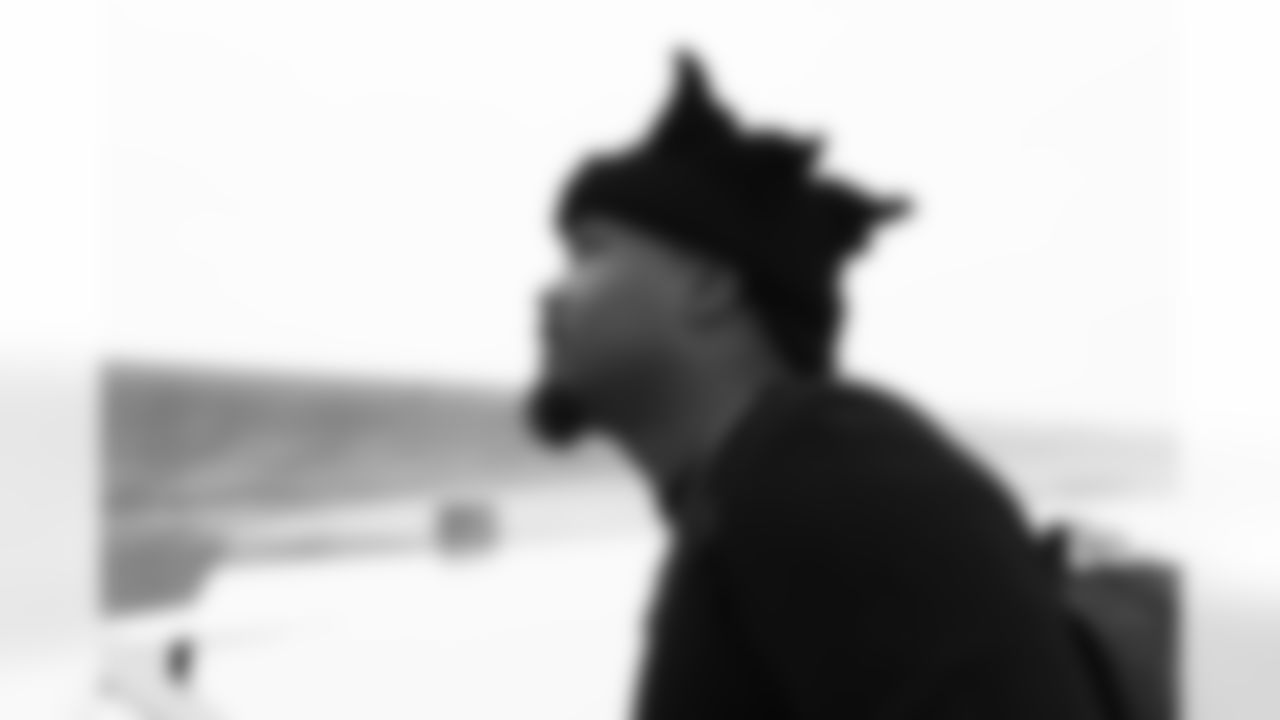 Tylan Grable (68). Buffalo Bills travel to Foxborough, December 13, 2025 at Buffalo Niagara International Airport.