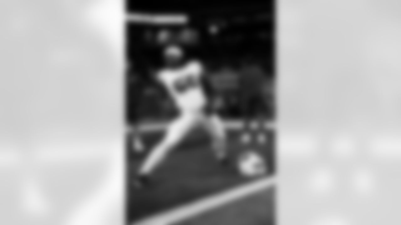 Houston Texans vs Buffalo Bills, Regular Season, November 20, 2025 at NRG Stadium.