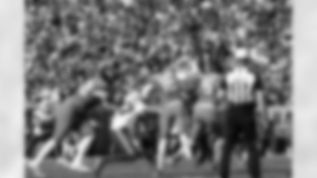 Buffalo Bills vs Jacksonville Jaguars, Wild Card Weekend, January 11, 2026 at EverBank Stadium.