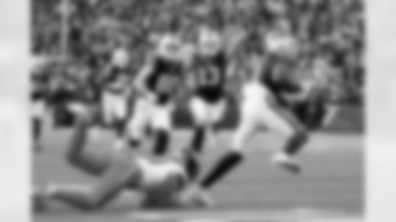 Buffalo Bills vs Denver Broncos, Wild Card Weekend, January 12, 2025 at Highmark Stadium.