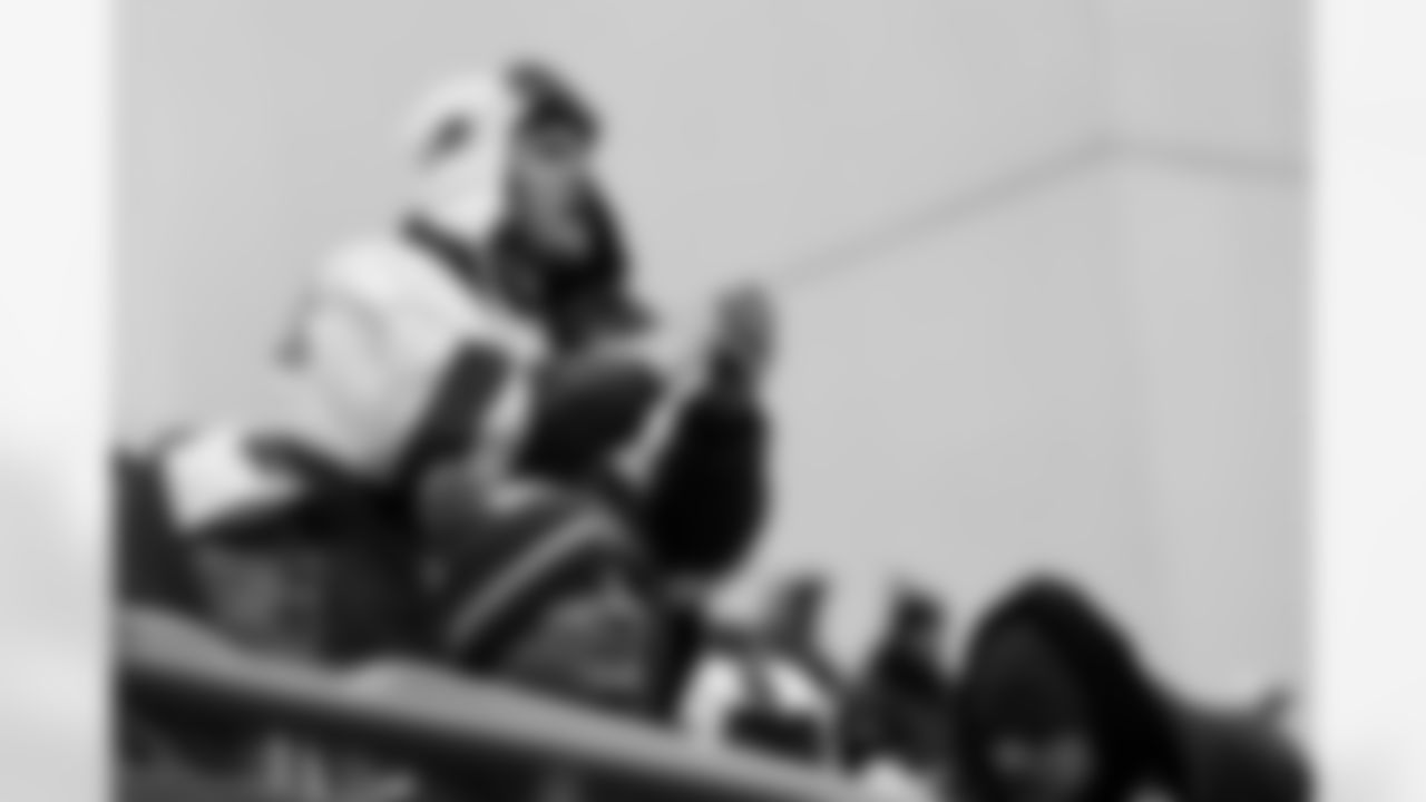 Buffalo Bills vs Tampa Bay Buccaneers, Regular Season, November 16, 2025 at Highmark Stadium.