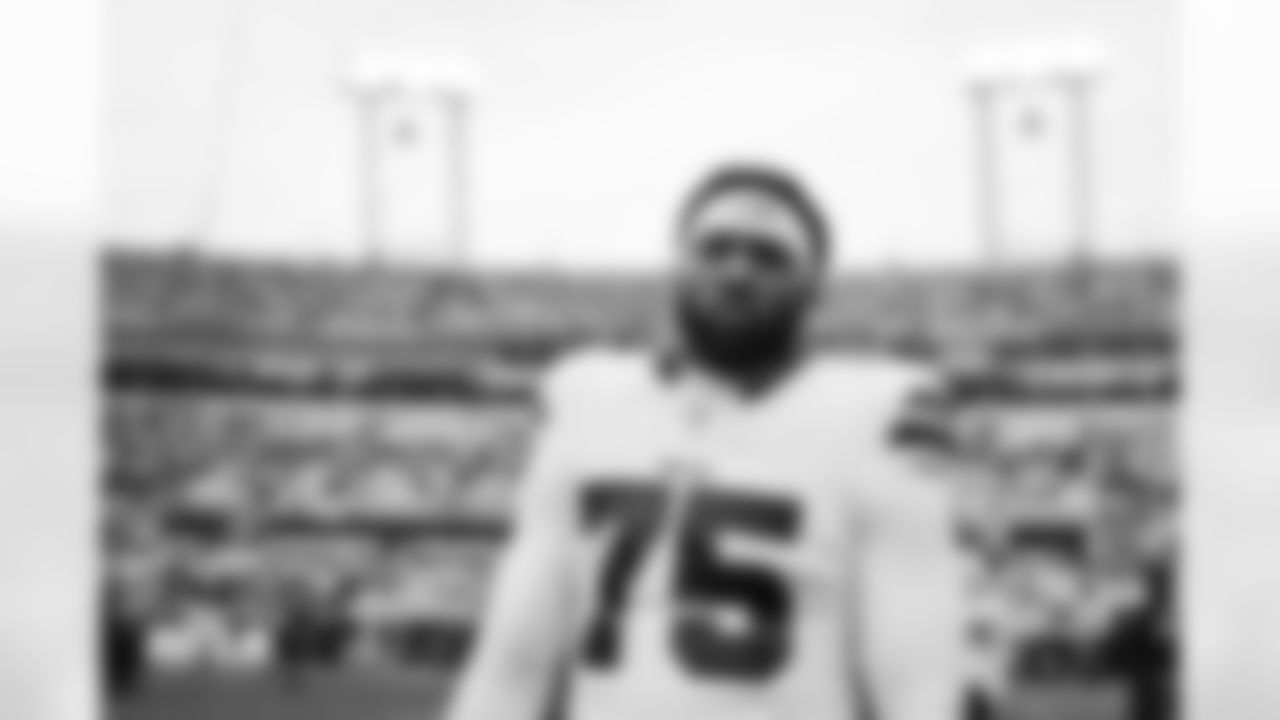 Buffalo Bills vs Jacksonville Jaguars, Wild Card Weekend, January 11, 2026 at EverBank Stadium.