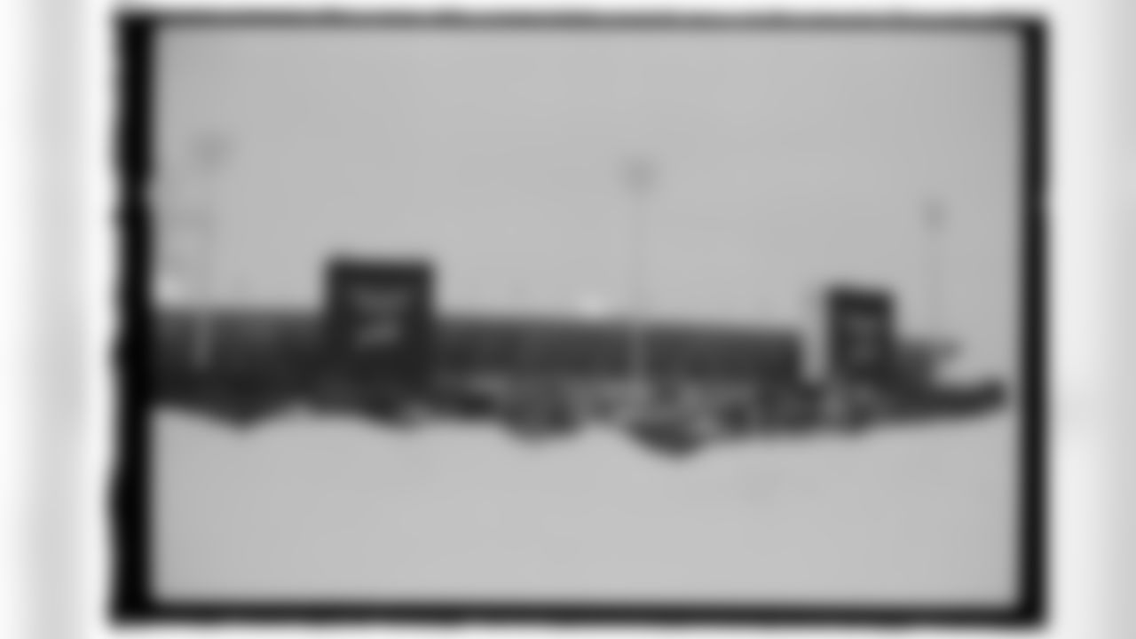 Buffalo Bills vs New York Jets, Regular Season, January 04, 2026 at Highmark Stadium.