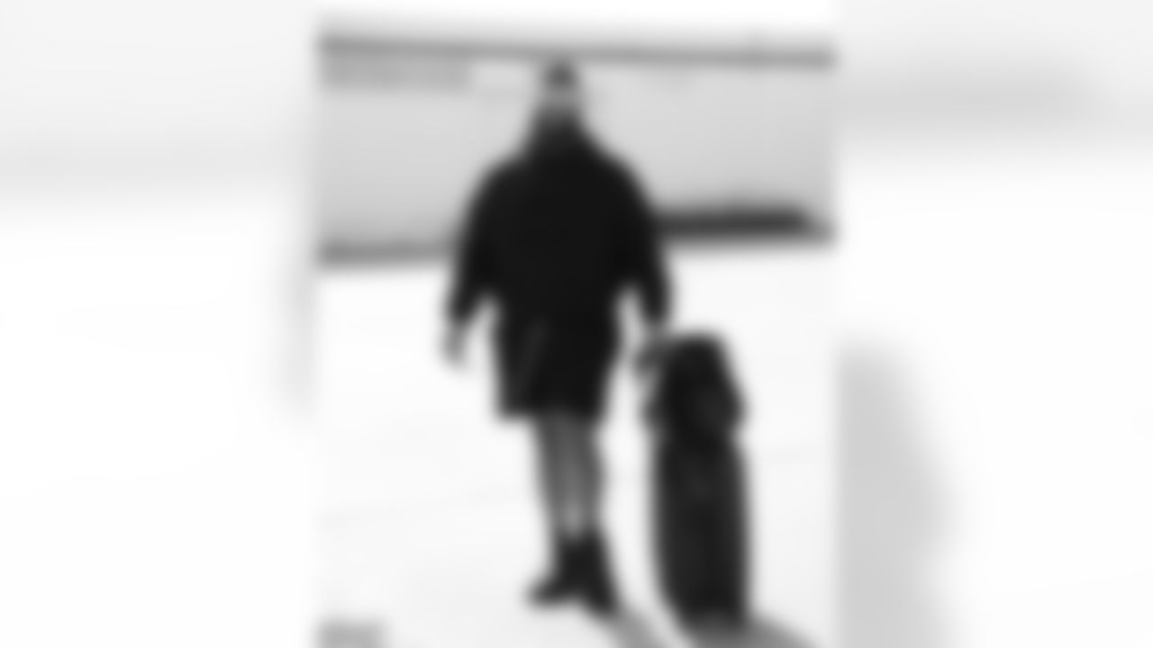 O'Cyrus Torrence (64). Buffalo Bills Travel to Houston, November 19, 2025 at Buffalo Niagara International Airport.