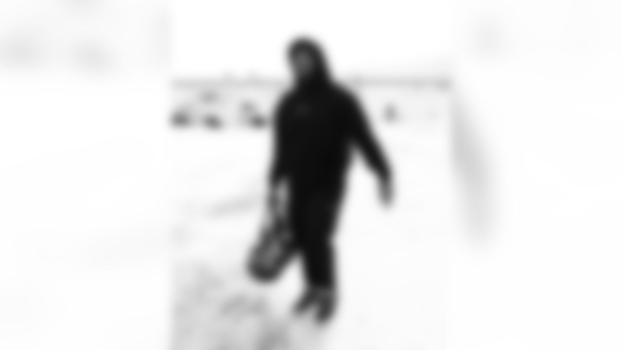 Tylan Grable (68). Buffalo Bills travel to Denver, January 16, 2026 at Buffalo Niagara International Airport.