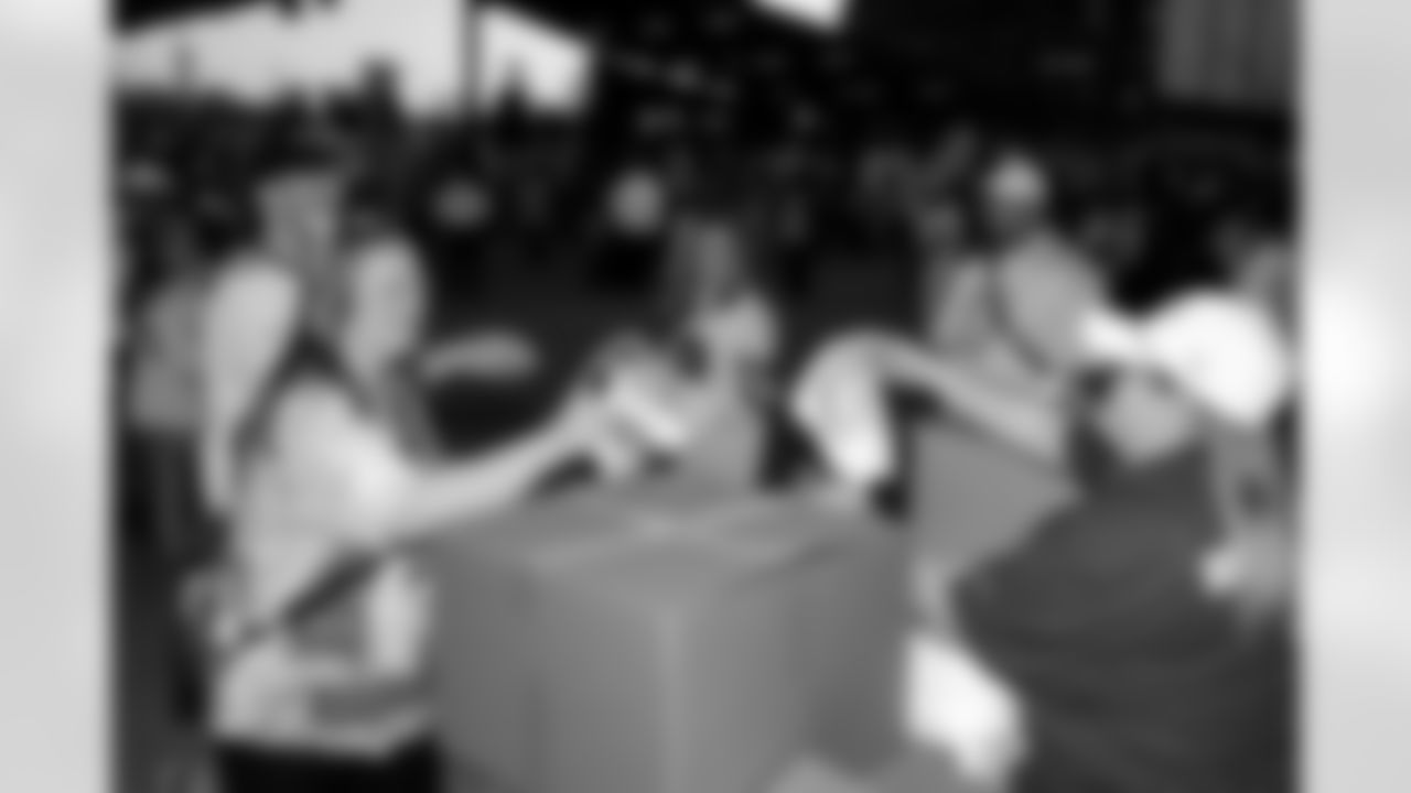 Buffalo Bills vs New England Patriots, Regular Season, October 05, 2025 at Highmark Stadium.