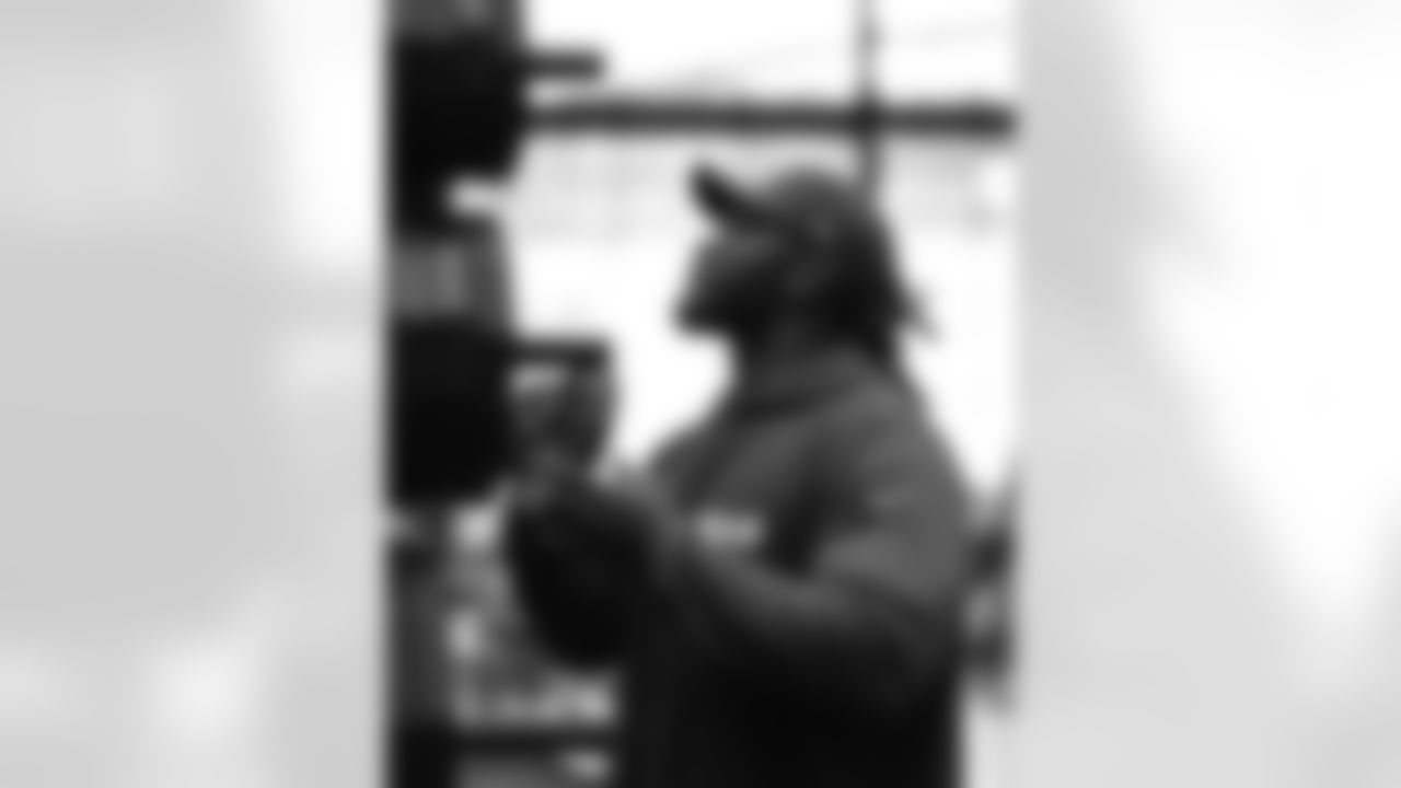 Larry Ogunjobi. Buffalo Bills players train during Phase Two of voluntary off-season workouts, May 19, 2025 at the Buffalo Bills Training Center.