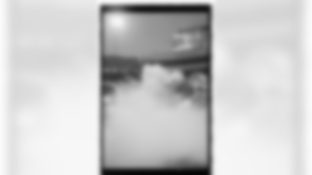 Buffalo Bills vs New York Jets, Regular Season, January 04, 2026 at Highmark Stadium.