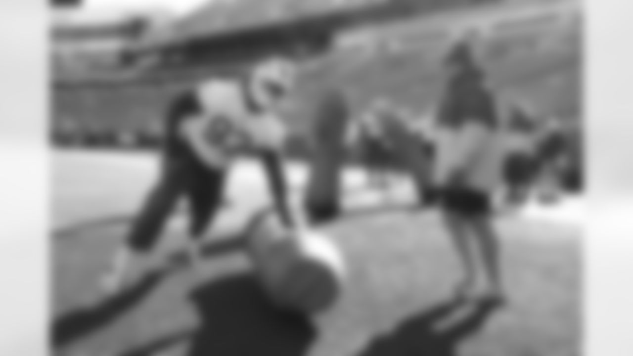 Zion Logue (93). Buffalo Bills Week 14 Practice, December 05, 2025 at Highmark Stadium.