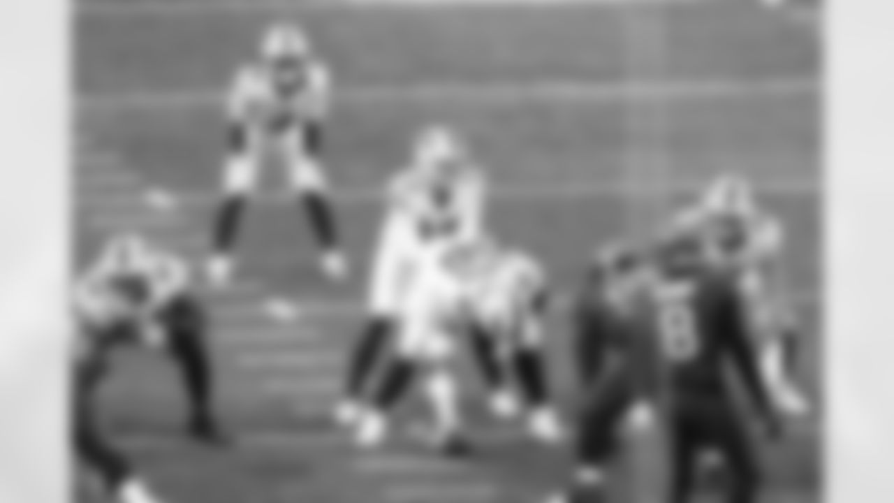 Buffalo Bills vs Tampa Bay Buccaneers, Regular Season, November 16, 2025 at Highmark Stadium.