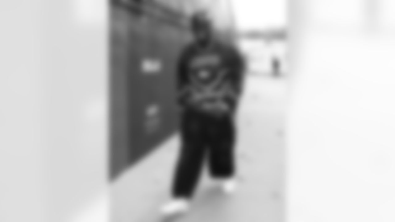 Buffalo Bills vs Tampa Bay Buccaneers, Regular Season, November 16, 2025 at Highmark Stadium.