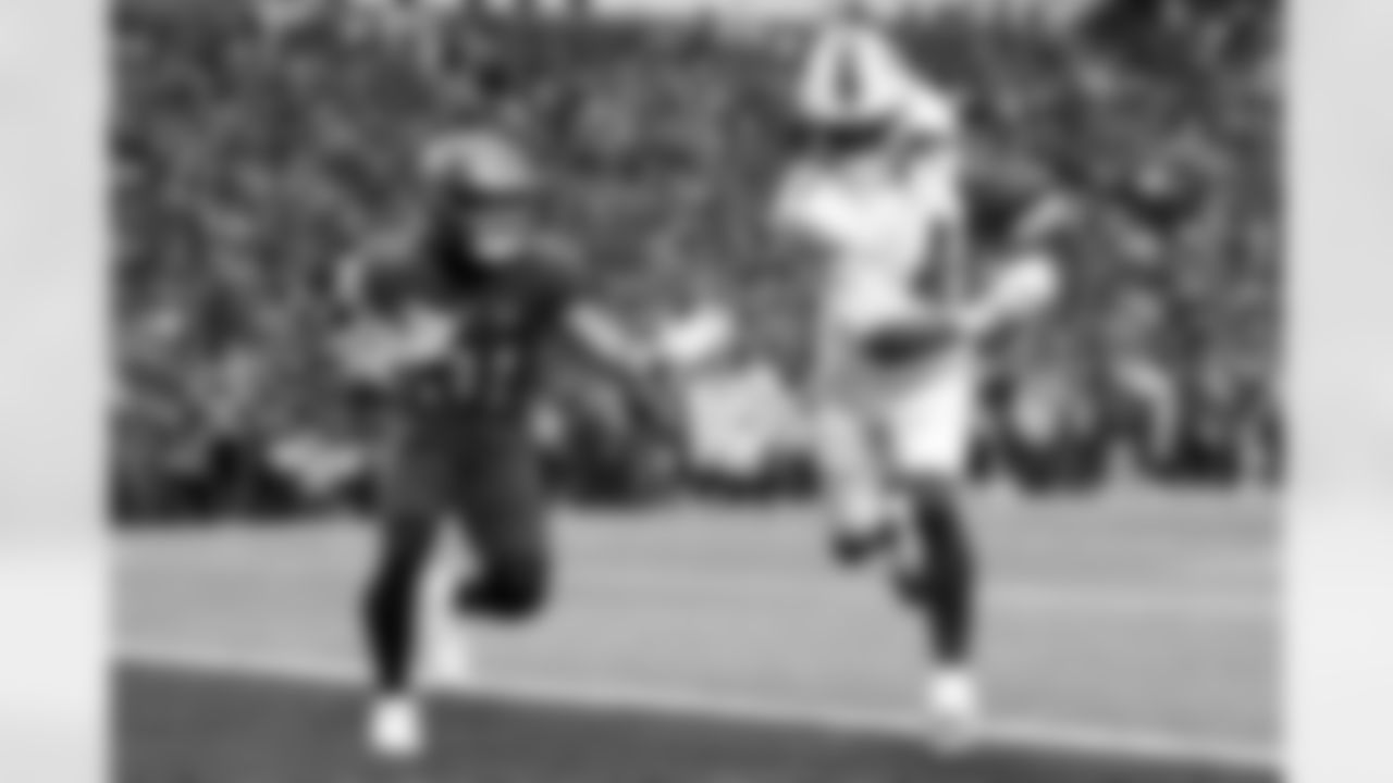 Buffalo Bills vs Tampa Bay Buccaneers, Regular Season, November 16, 2025 at Highmark Stadium.