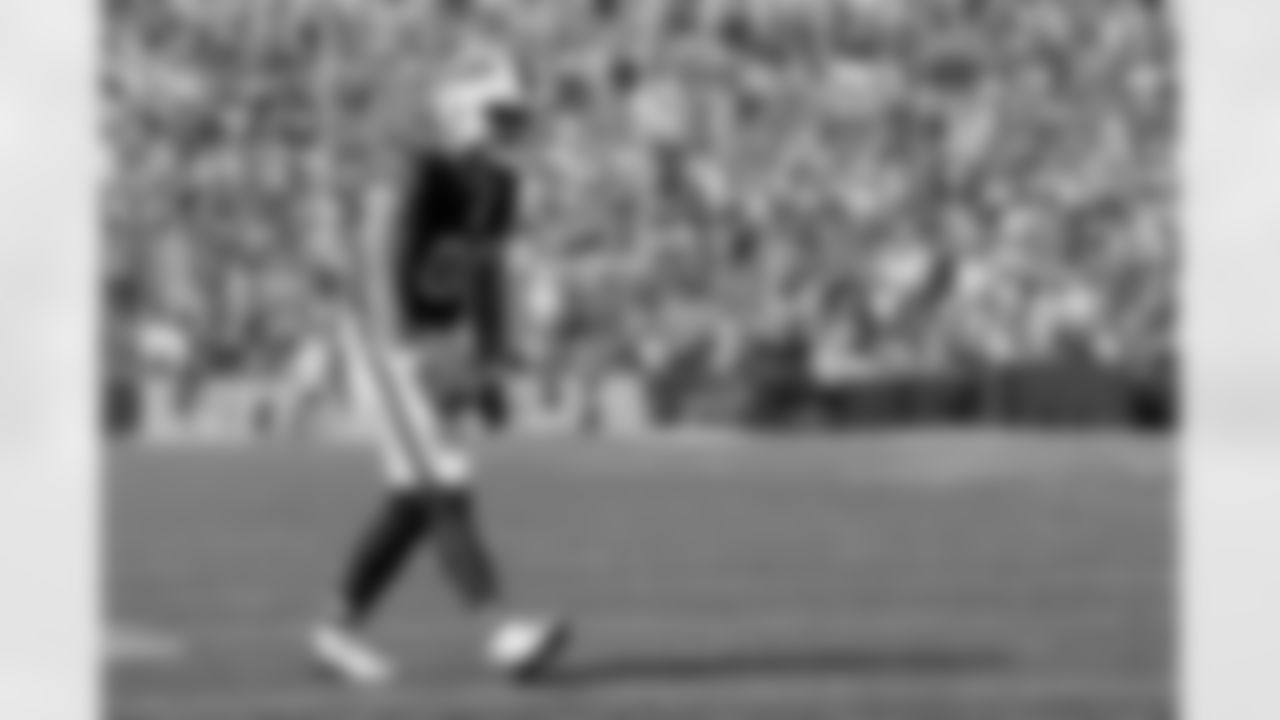 Buffalo Bills vs New Orleans Saints, Regular Season, September 28, 2025 at Highmark Stadium.