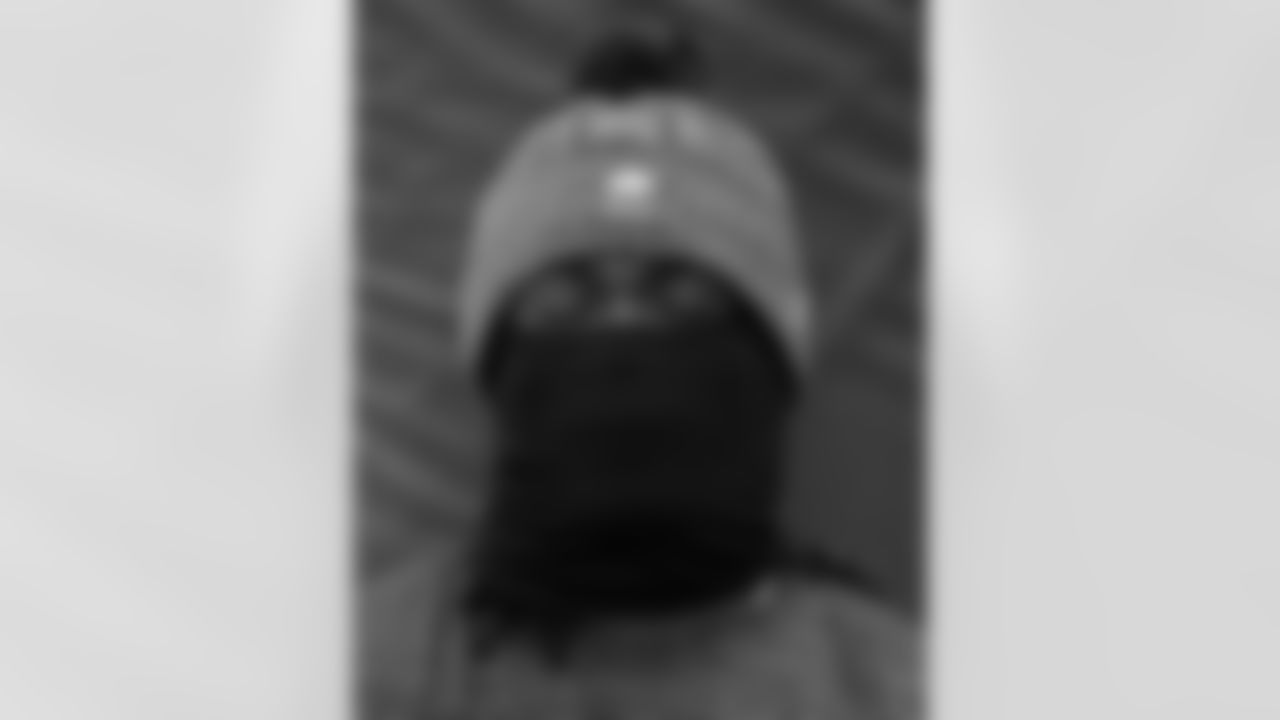 Buffalo Bills vs Tampa Bay Buccaneers, Regular Season, November 16, 2025 at Highmark Stadium.