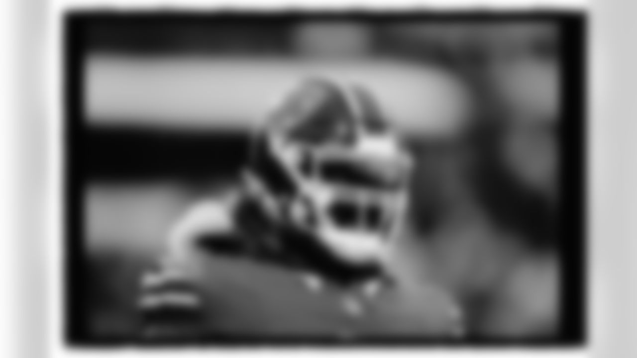 Buffalo Bills vs New York Jets, Regular Season, January 04, 2026 at Highmark Stadium.