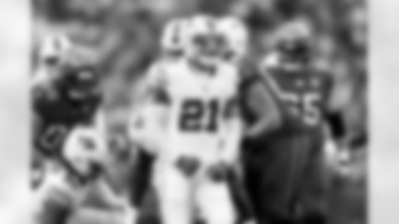 Buffalo Bills vs Tampa Bay Buccaneers, Regular Season, November 16, 2025 at Highmark Stadium.