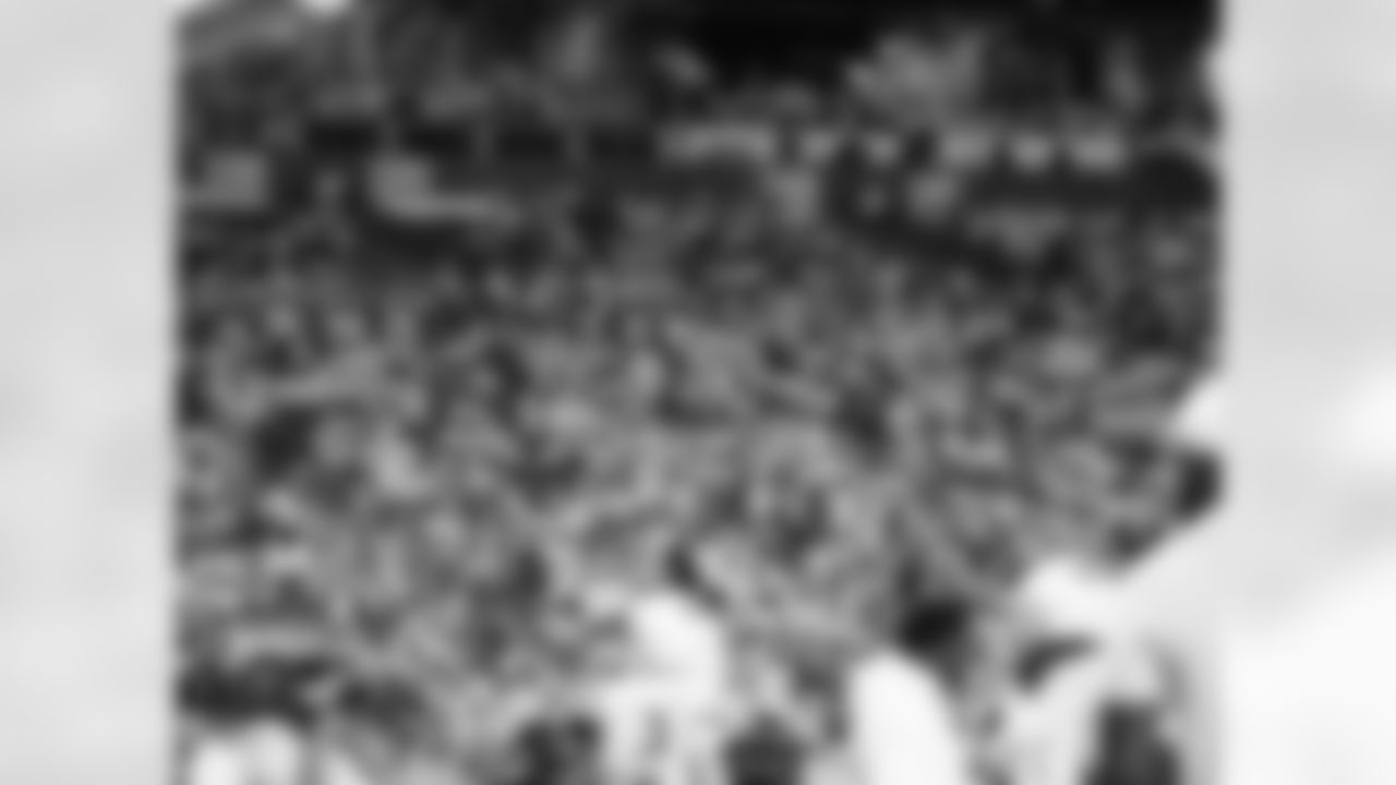 Buffalo Bills vs New England Patriots, Regular Season, October 05, 2025 at Highmark Stadium.