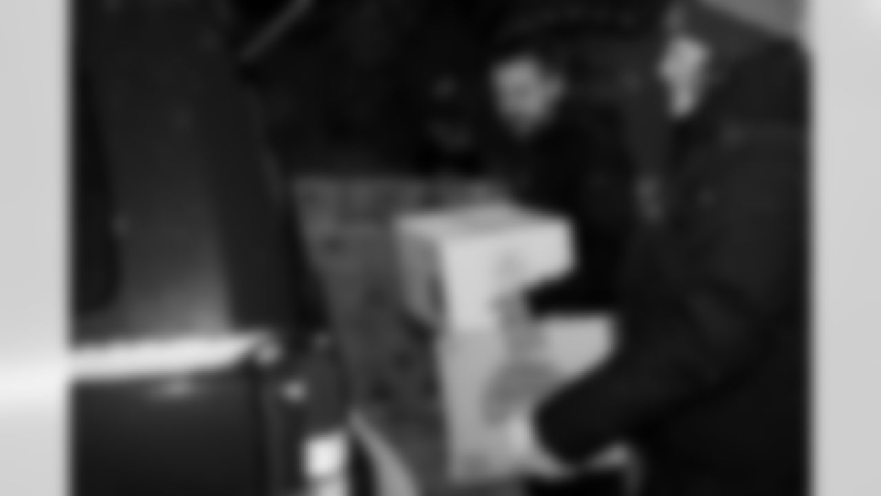 Dion's Dreamers Food Giveaway, December 09, 2025 at the Salvation Army.