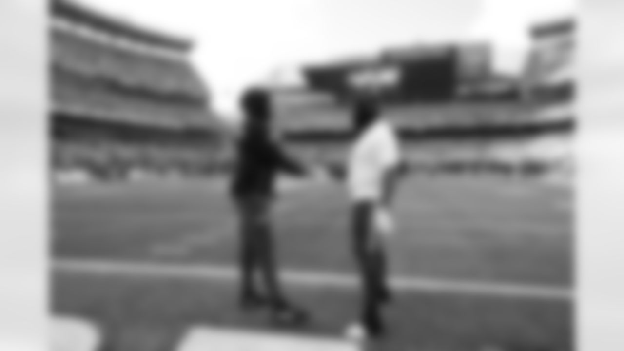 Cleveland Browns vs Buffalo Bills, Regular Season, December 21, 2025 at Huntington Bank Field.