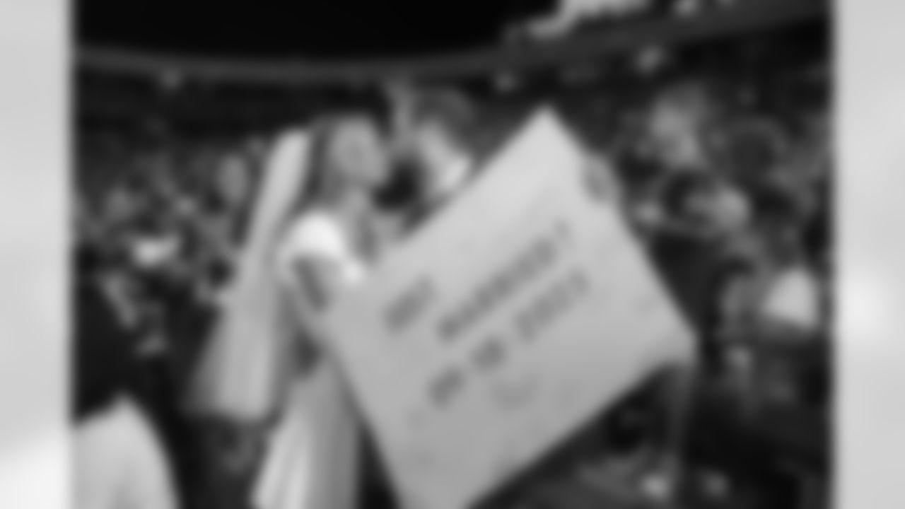 Buffalo Bills vs Miami Dolphins, Regular Season, September 17, 2025 at Highmark Stadium.