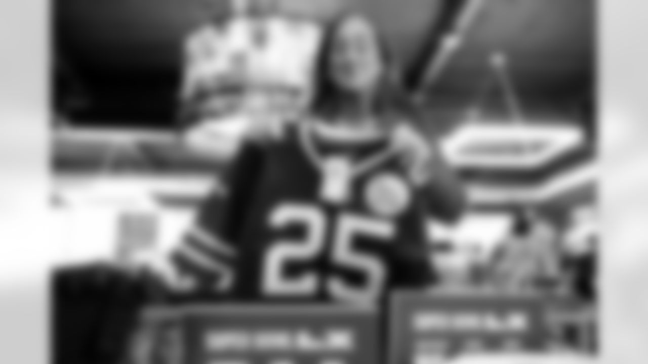 Fan of the Year Surprise, October 23, 2025 at Stitch Buffalo.