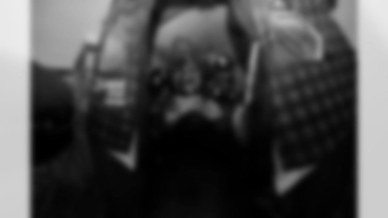 Buffalo Bills vs Philadelphia Eagles, Regular Season, December 28, 2025 at Highmark Stadium.