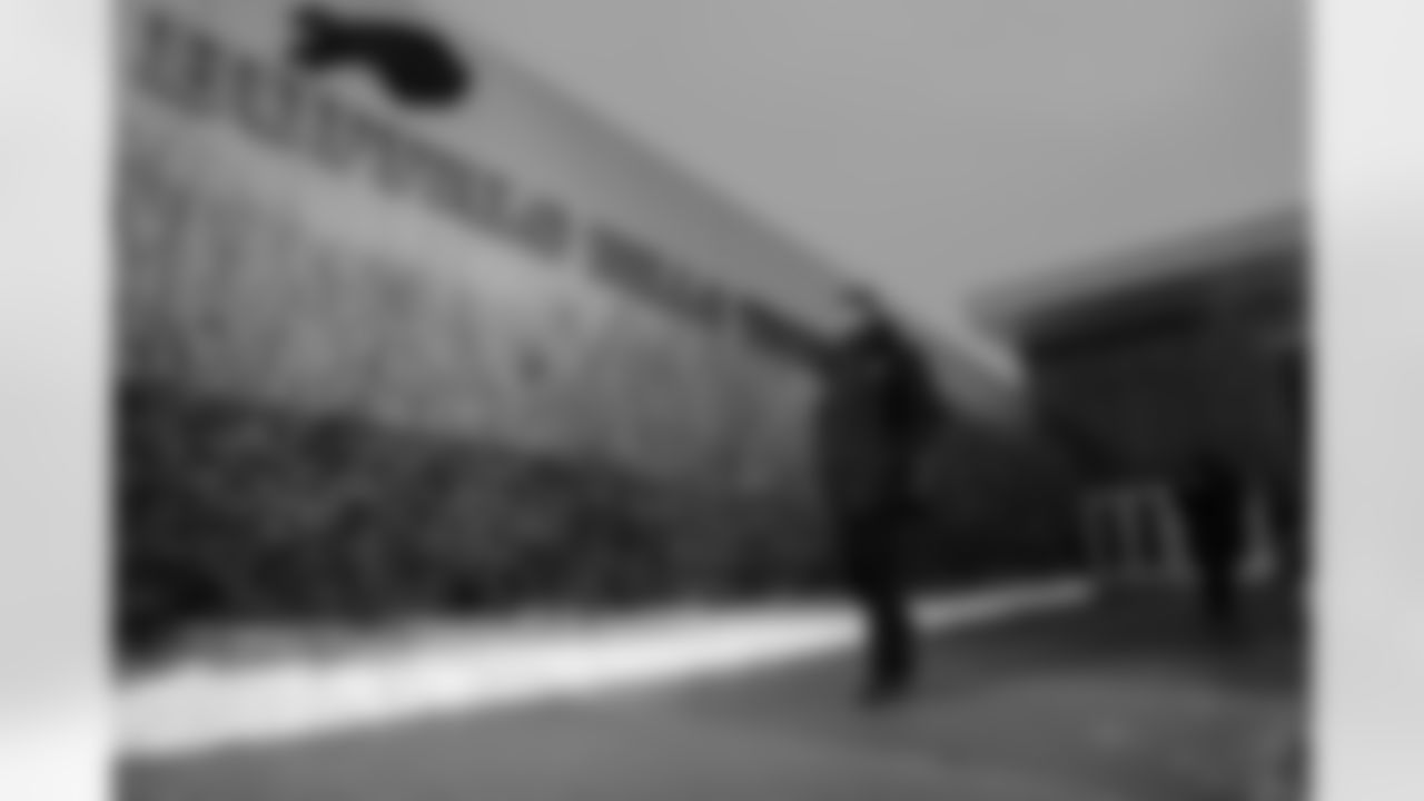 Buffalo Bills vs Cincinnati Bengals, Regular Season, December 07, 2025 at Highmark Stadium.