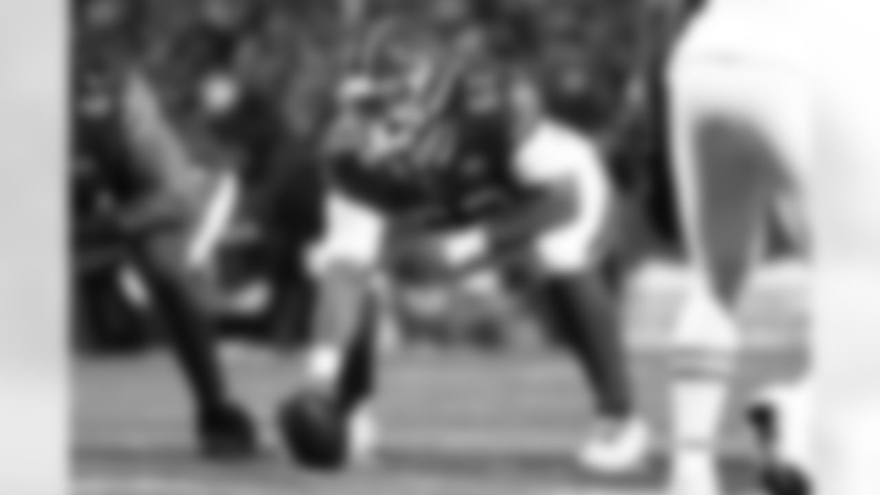 Buffalo Bills vs New York Jets, Regular Season, January 04, 2026 at Highmark Stadium.