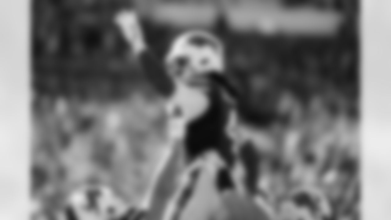 Buffalo Bills vs New Orleans Saints, Regular Season, September 28, 2025 at Highmark Stadium.