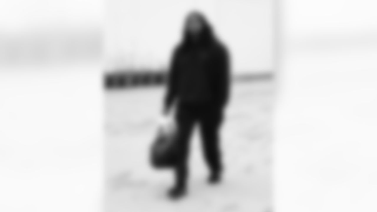 Dorian Williams (42). Buffalo Bills travel to Cleveland, December 20, 2025 at Buffalo Niagara International Airport.