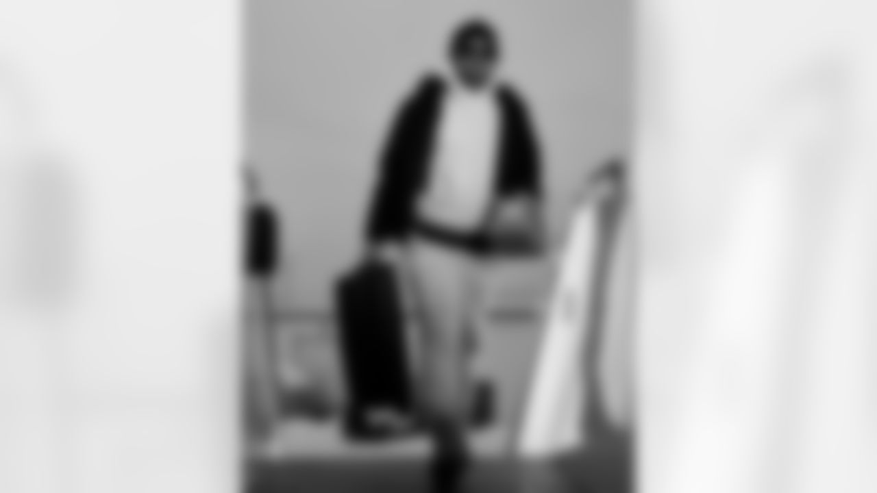 Bobby Babich. Buffalo Bills travel to Foxborough, December 13, 2025 at Buffalo Niagara International Airport.