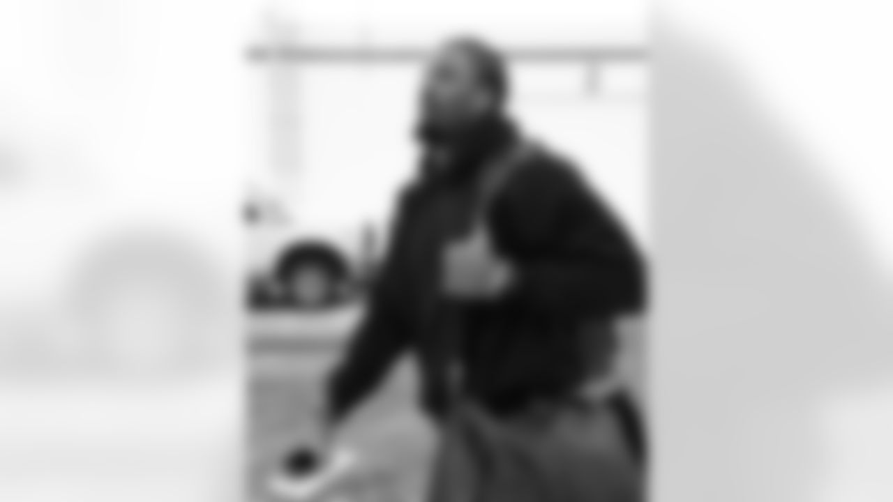 Greg Rousseau (50). Buffalo Bills travel to Foxborough, December 13, 2025 at Buffalo Niagara International Airport.