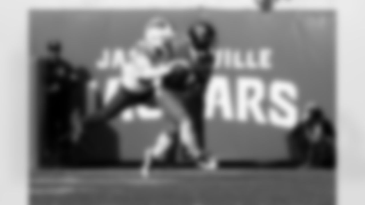 Buffalo Bills vs Jacksonville Jaguars, Wild Card Weekend, January 11, 2026 at EverBank Stadium.