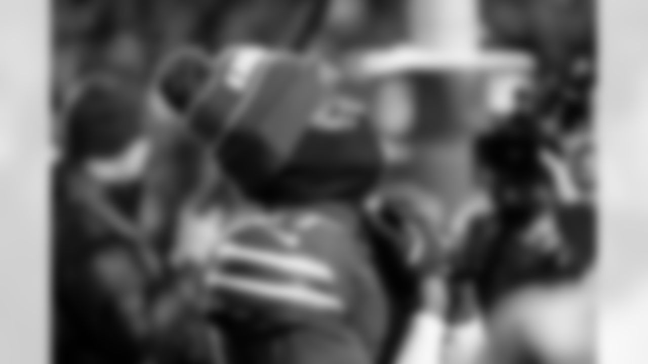 Buffalo Bills vs New York Jets, Regular Season, January 04, 2026 at Highmark Stadium.