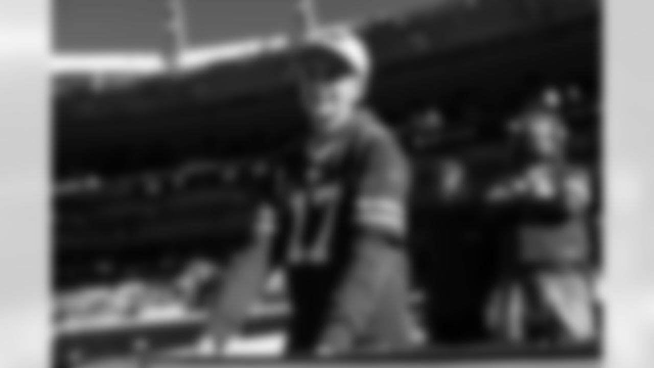 Buffalo Bills vs Denver Broncos, Divisional Game, January 17, 2026 at Empower Field at Mile High.