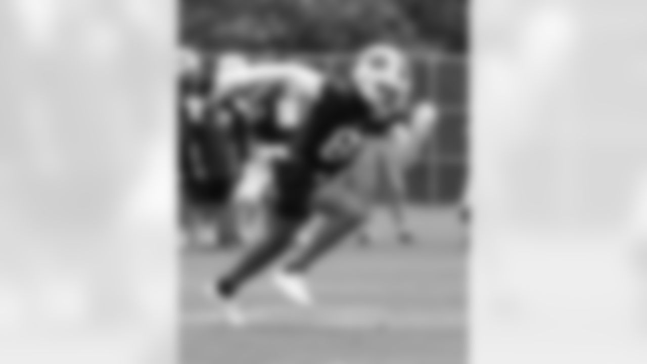 Kaden Prather (81). Buffalo Bills OTA workouts, June 03, 2025 at the Buffalo Bills Training Center.