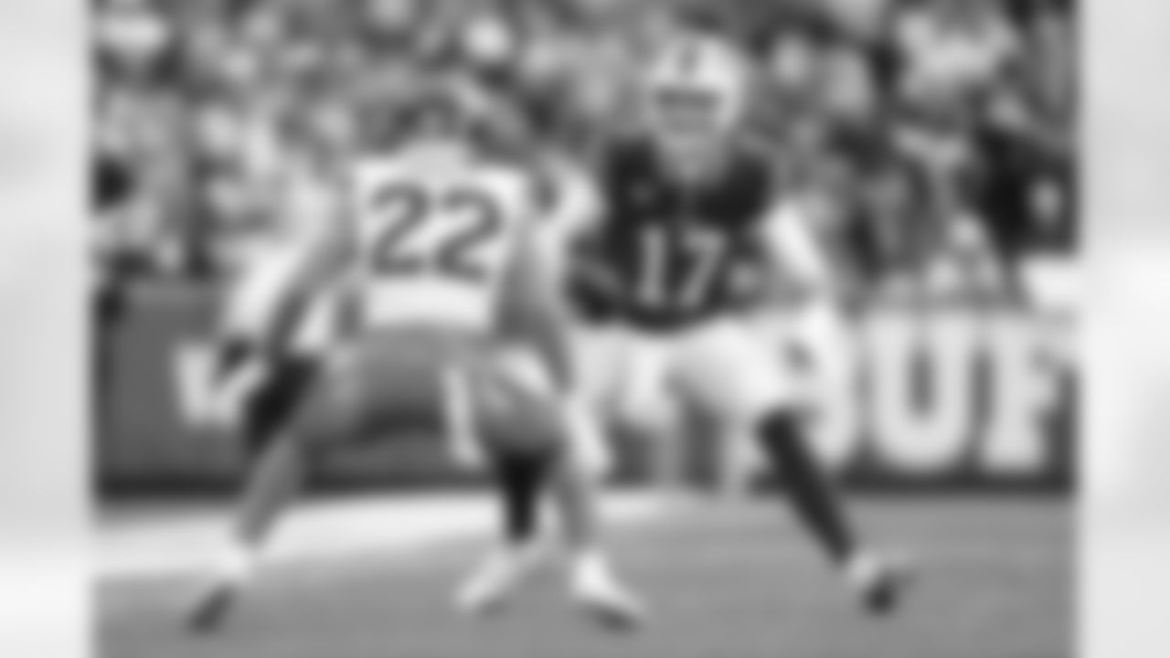 Buffalo Bills vs Denver Broncos, Wild Card Weekend, January 12, 2025 at Highmark Stadium.