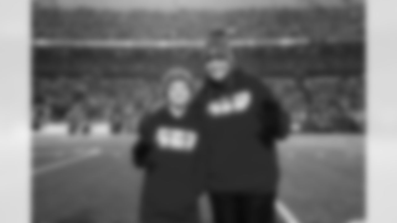 Buffalo Bills vs Philadelphia Eagles, Regular Season, December 28, 2025 at Highmark Stadium.