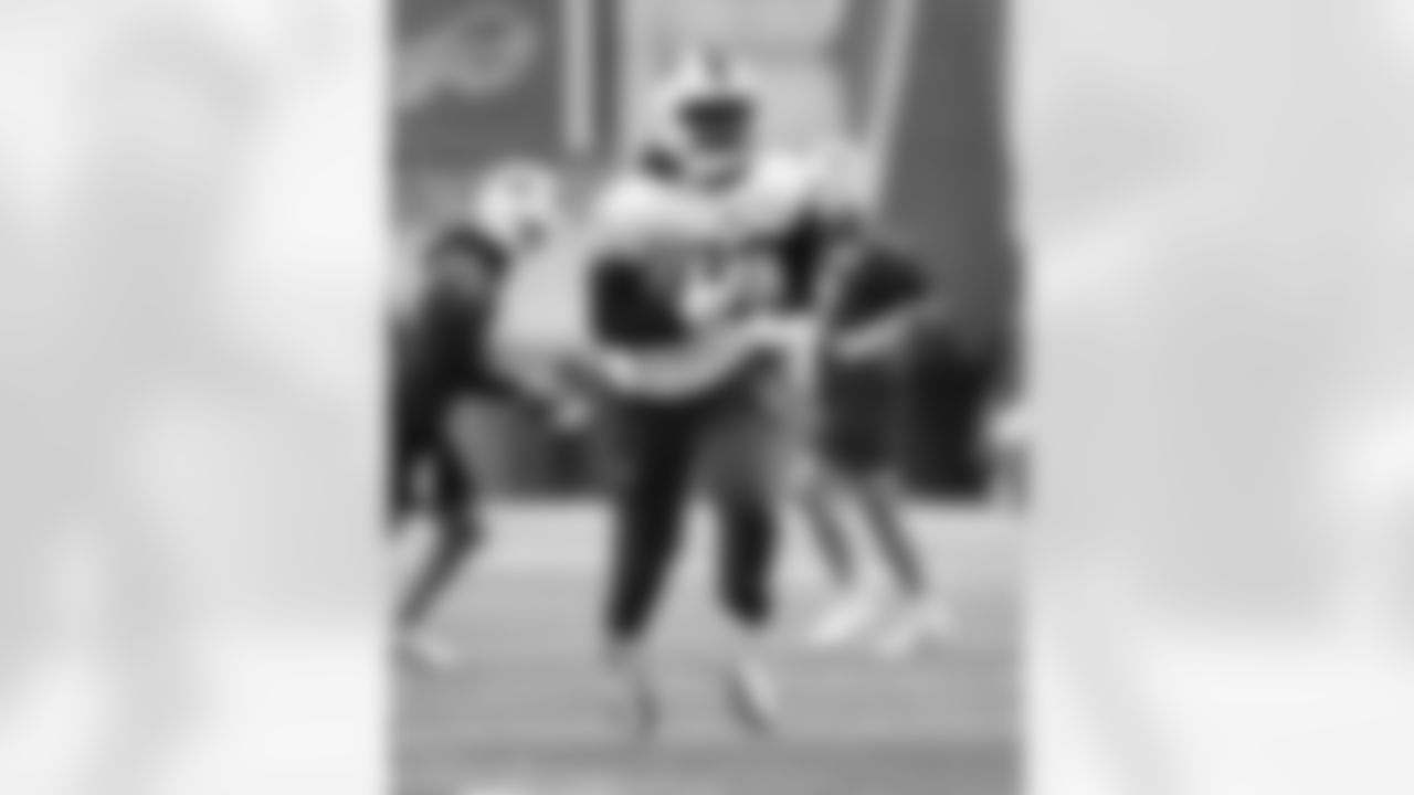 Ray Davis (22). Buffalo Bills Wild Card Week Friday Practice, January 09, 2026 at Buffalo Bills Training Center.