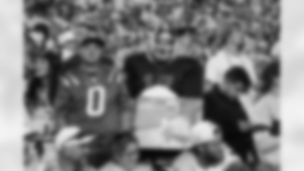 Buffalo Bills vs New England Patriots, Regular Season, October 05, 2025 at Highmark Stadium.