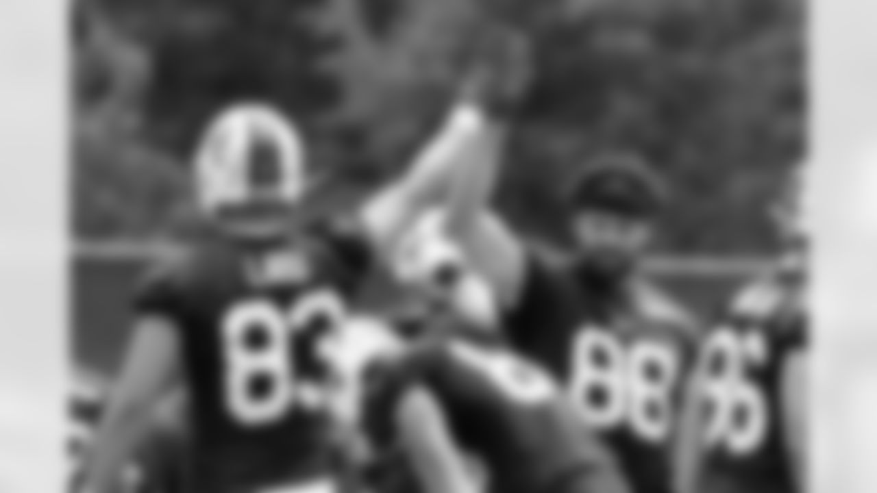 Keleki Latu (83), Dawson Knox (88). Buffalo Bills OTA workouts, June 03, 2025 at the Buffalo Bills Training Center.