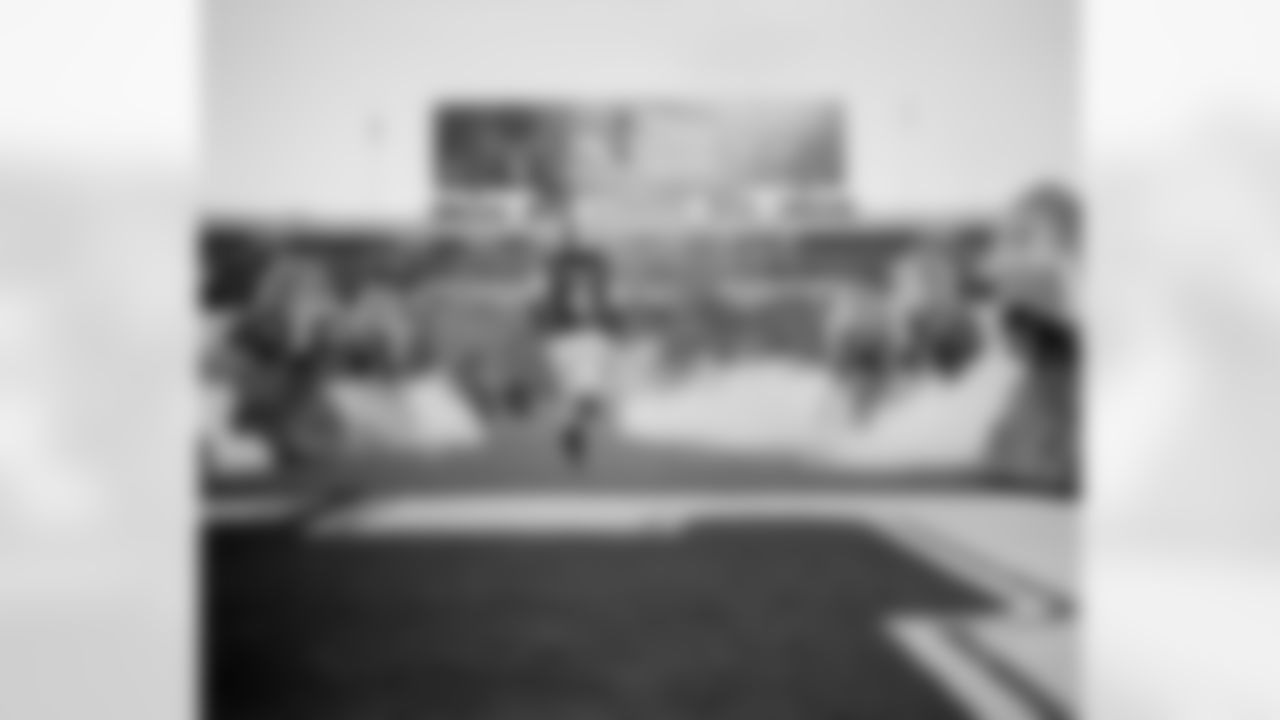 Buffalo Bills vs Kansas City Chiefs, Regular Season, November 03, 2025 at Highmark Stadium.