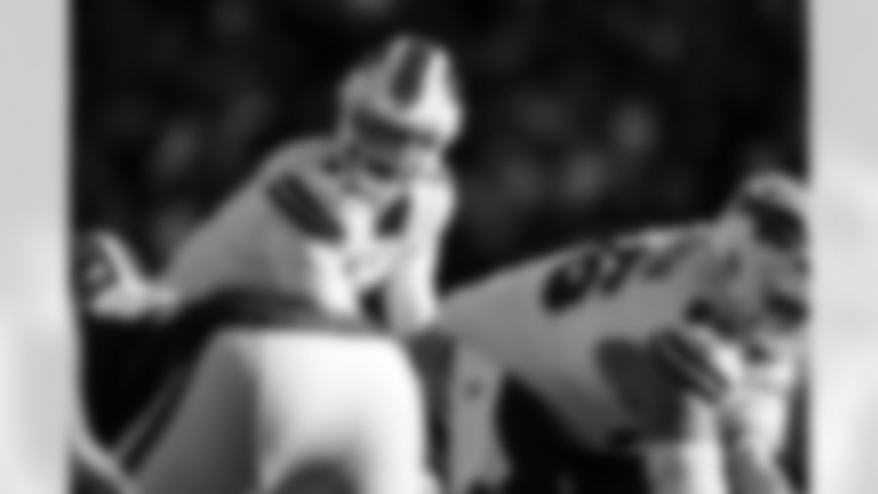 Cleveland Browns vs Buffalo Bills, Regular Season, December 21, 2025 at Huntington Bank Field.