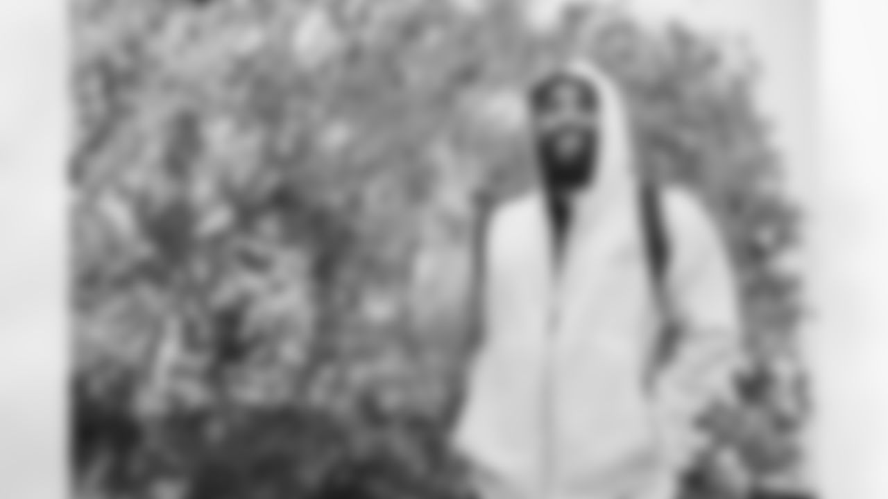 Buffalo Bills vs Tampa Bay Buccaneers, Regular Season, November 16, 2025 at Highmark Stadium.