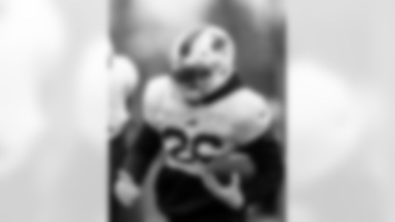 Ty Johnson (26). Buffalo Bills Week 11 Practice, November 13, 2025 at Buffalo Bills Training Center.