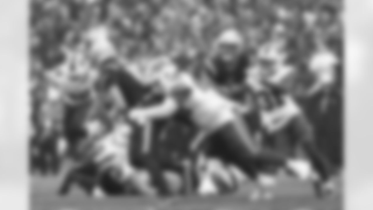 New England Patriots vs Buffalo Bills, Regular Season, December 14, 2025 at Gillette Stadium.