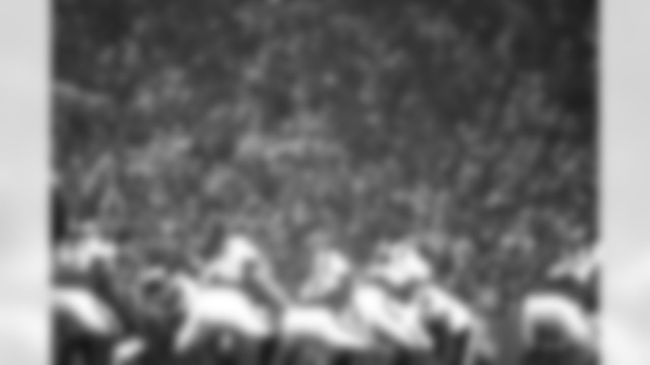 Buffalo Bills vs Philadelphia Eagles, Regular Season, December 28, 2025 at Highmark Stadium.