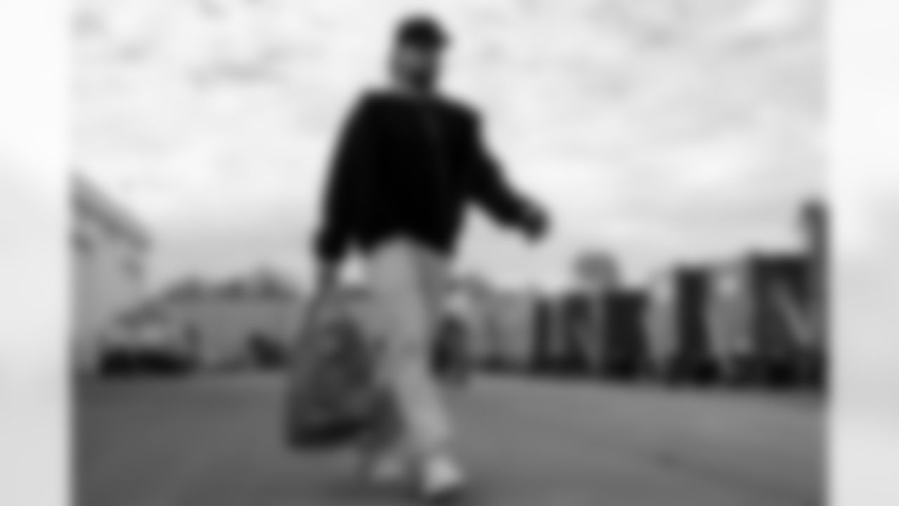 Matt Milano (58). Buffalo Bills Travel to Miami, November 08, 2025 at Buffalo Niagara International Airport.